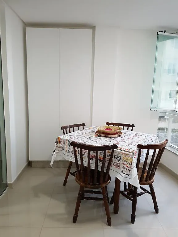 Apartamento Balneario Camboriu Edificio Chapelco Martiniqui B Apartment 0*,